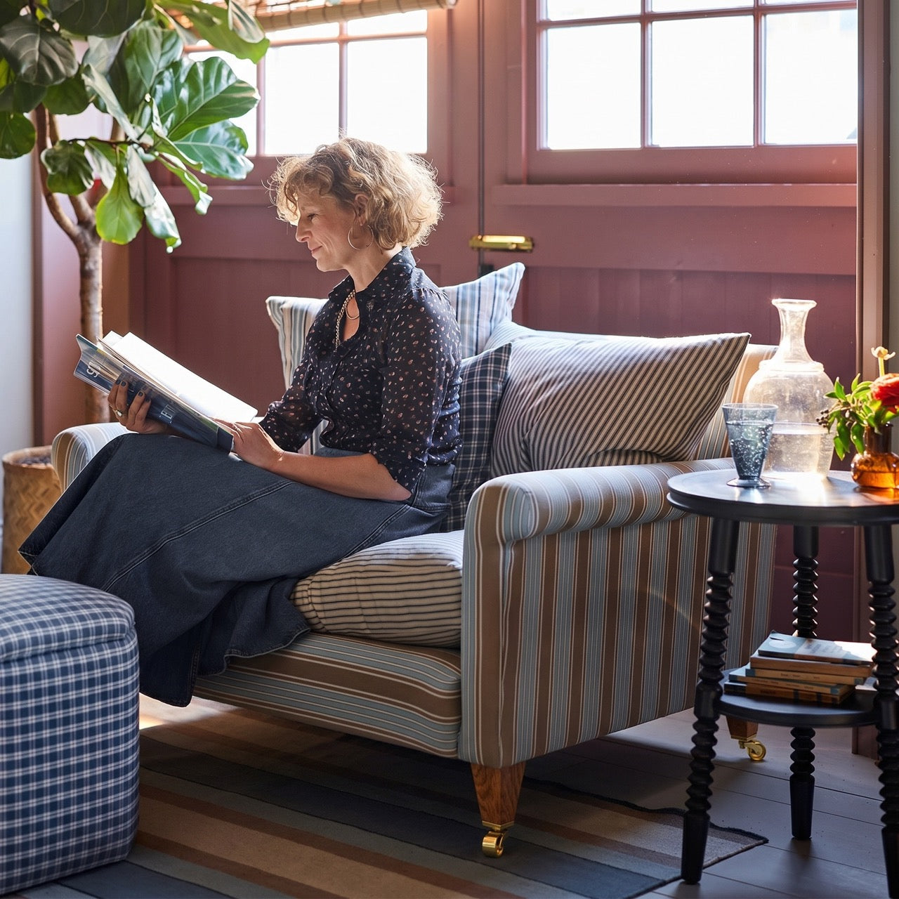  Idler Love Seat in Laidback Linen Mineral 