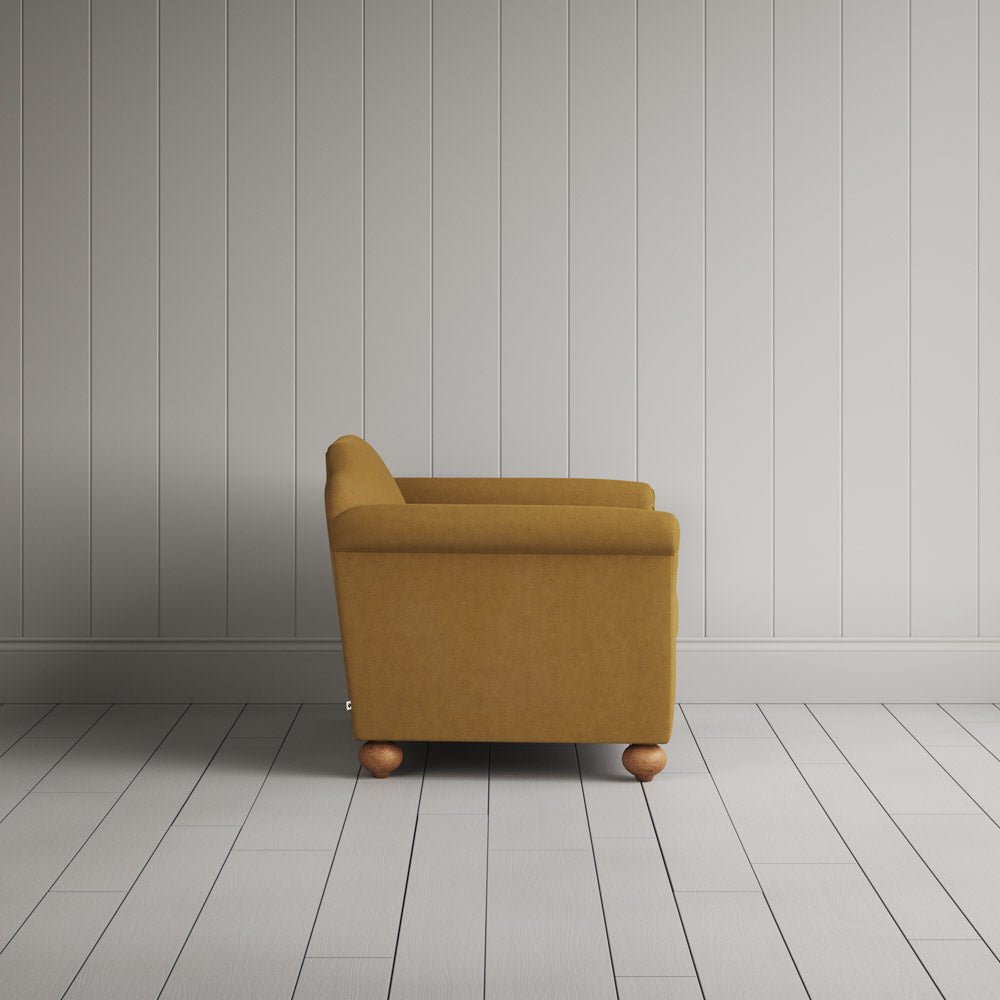  Dolittle Love Seat in Laidback Linen Ochre 