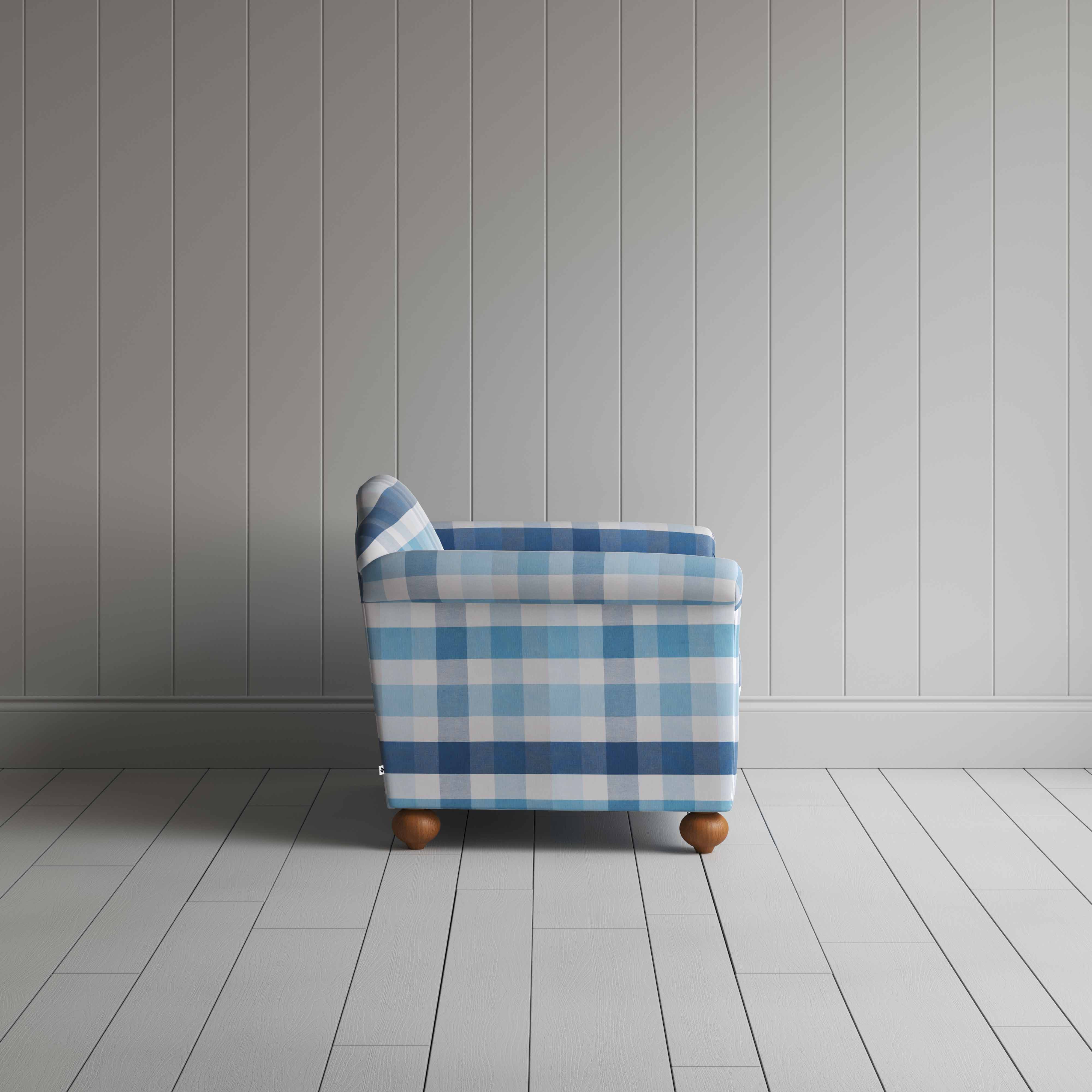  Dolittle Love Seat in Checkmate Cotton, Blue 