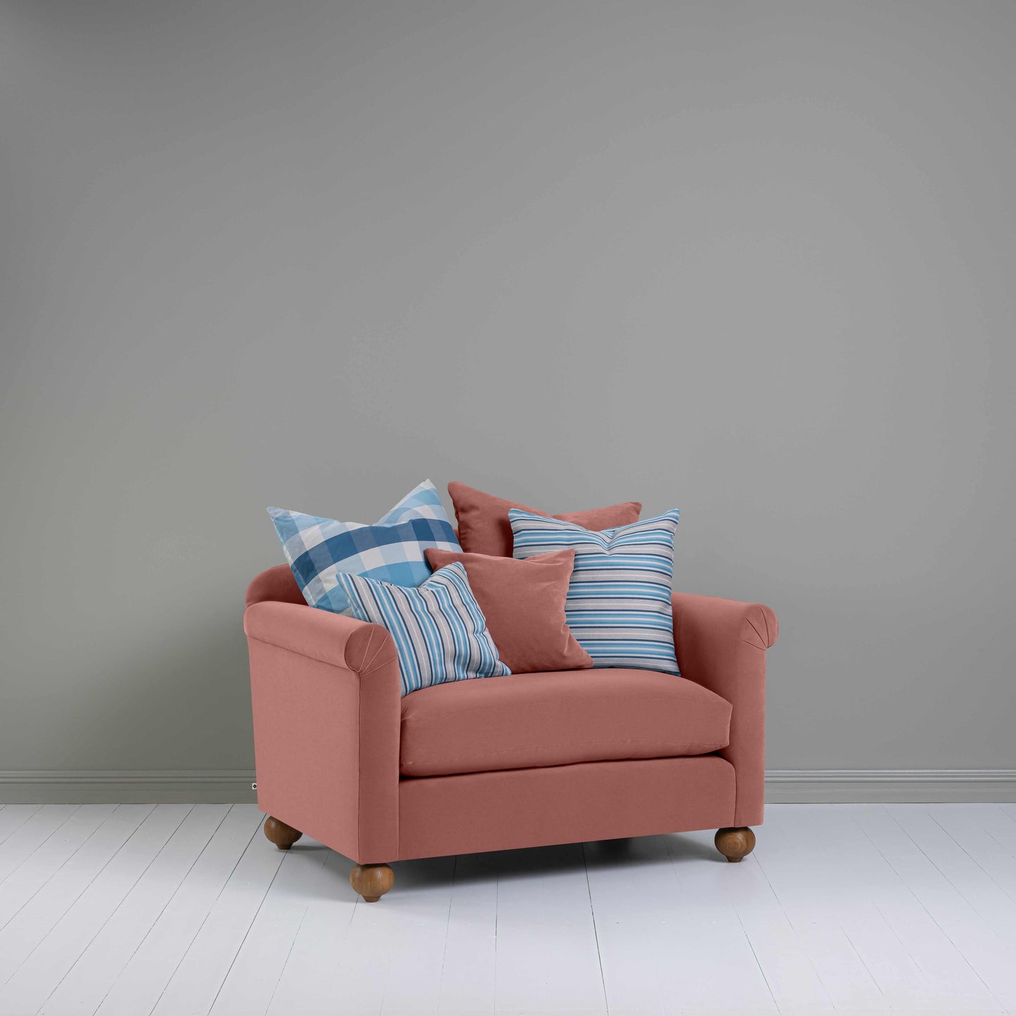 Dolittle Love Seat in Intelligent Velvet Damson