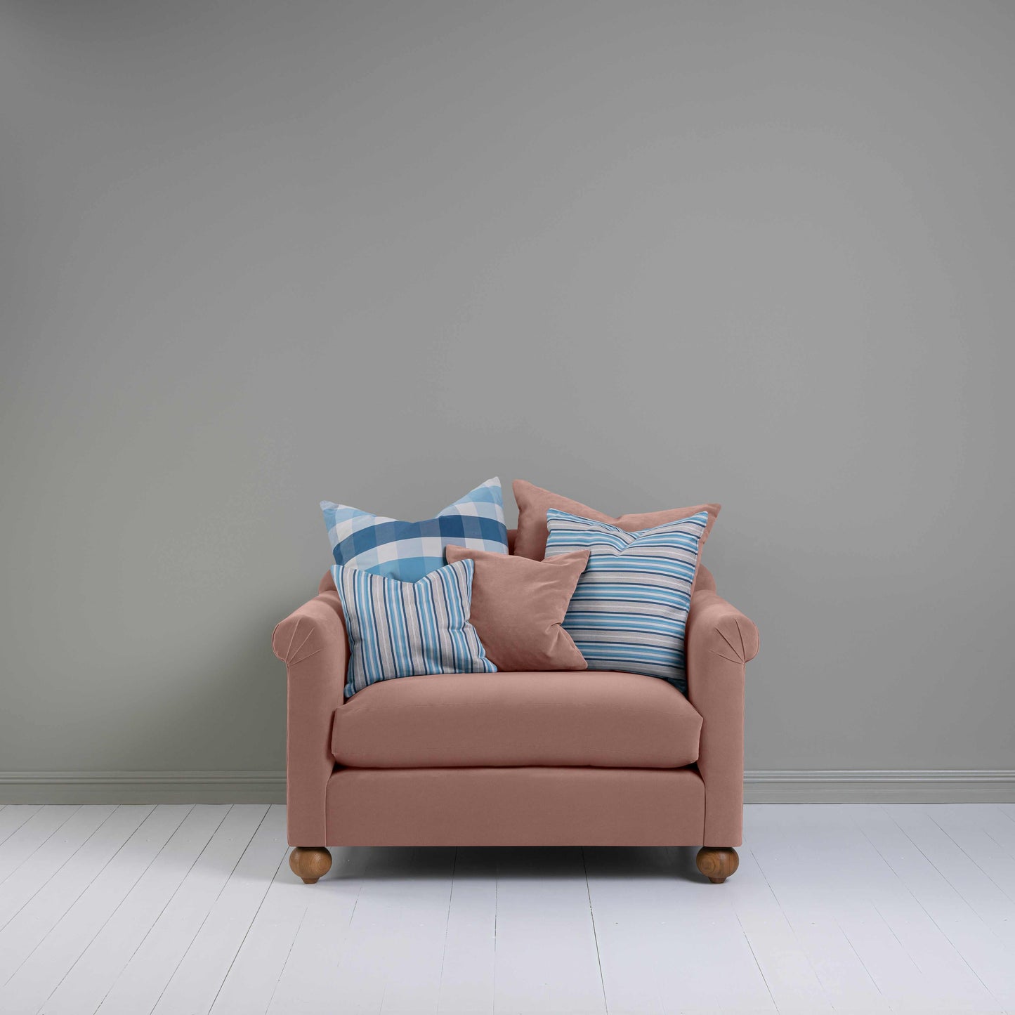 Dolittle Love Seat in Intelligent Velvet Dusky Pink - Nicola Harding