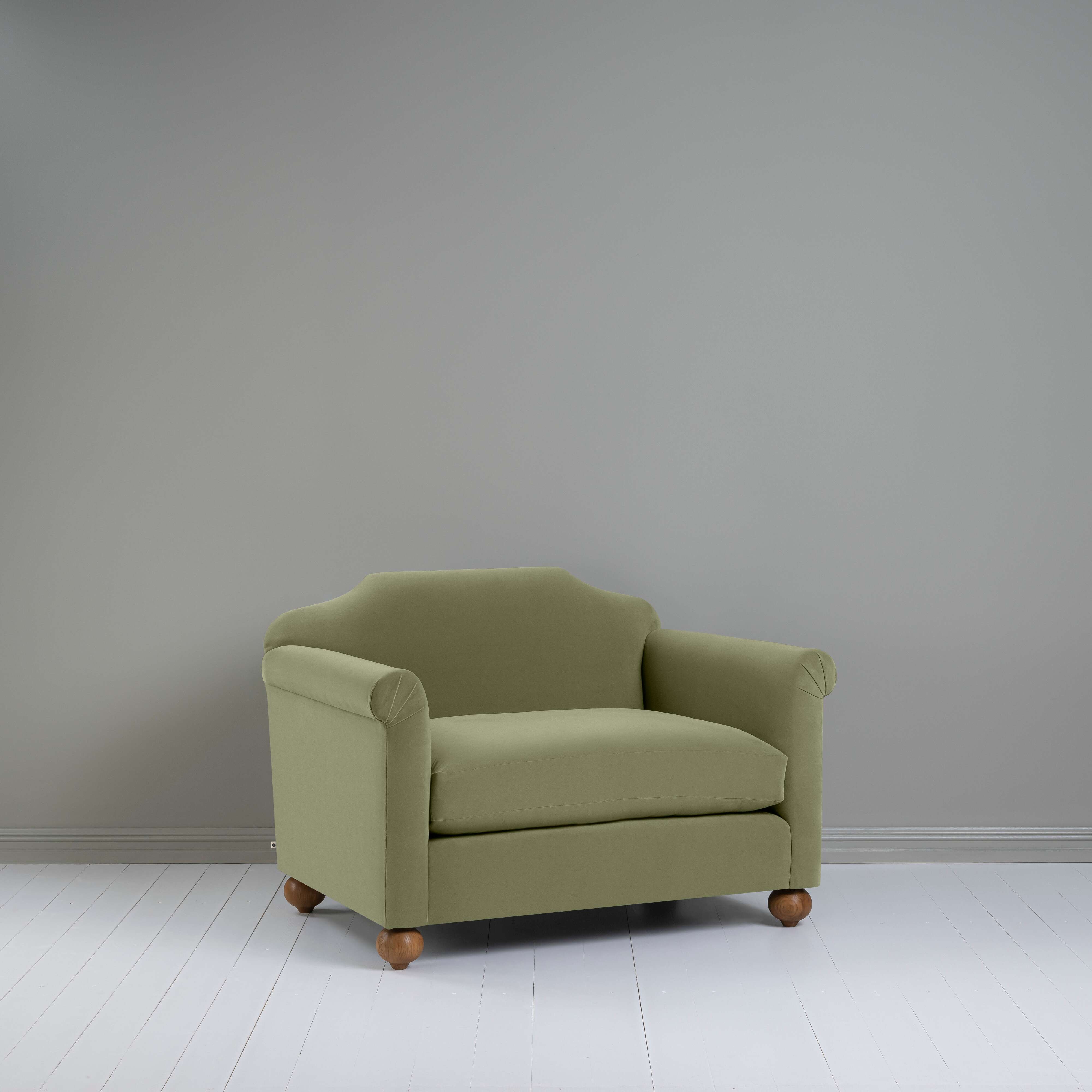  Dolittle Love Seat in Intelligent Velvet Green Tea 