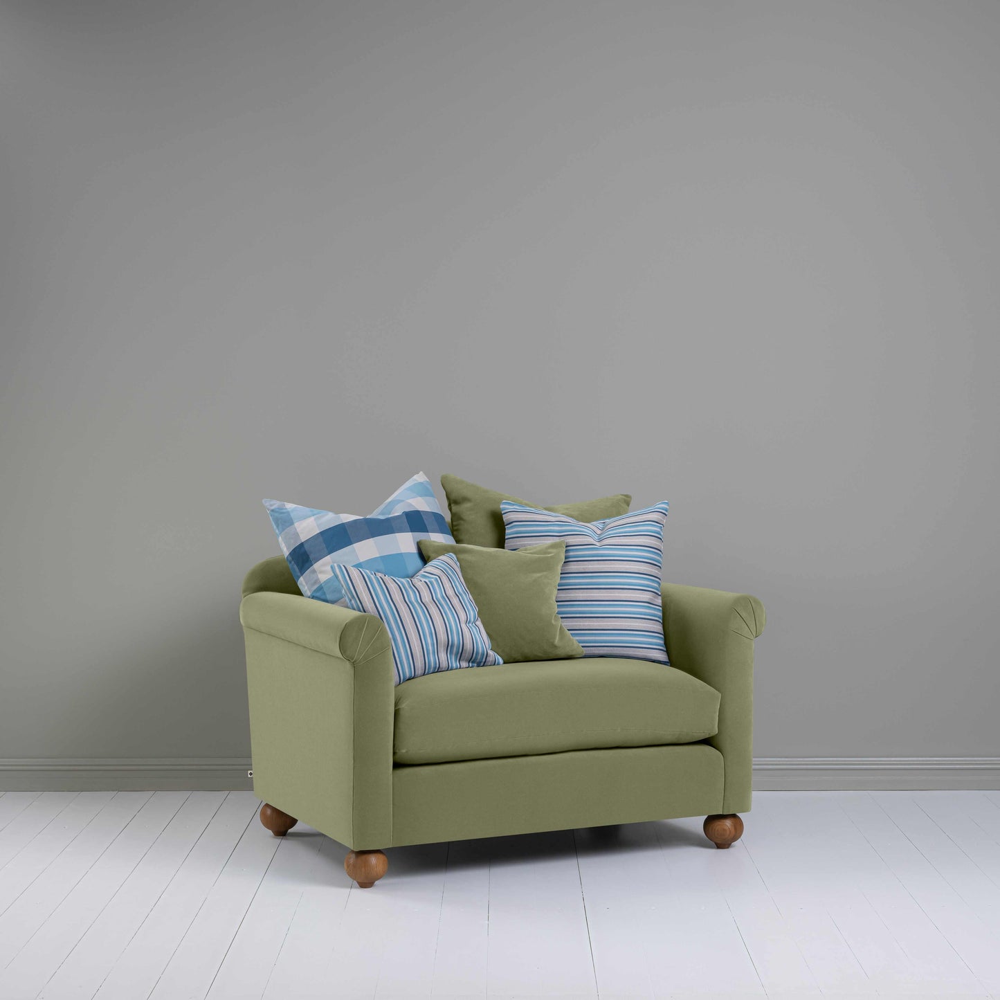 Dolittle Love Seat in Intelligent Velvet Green Tea