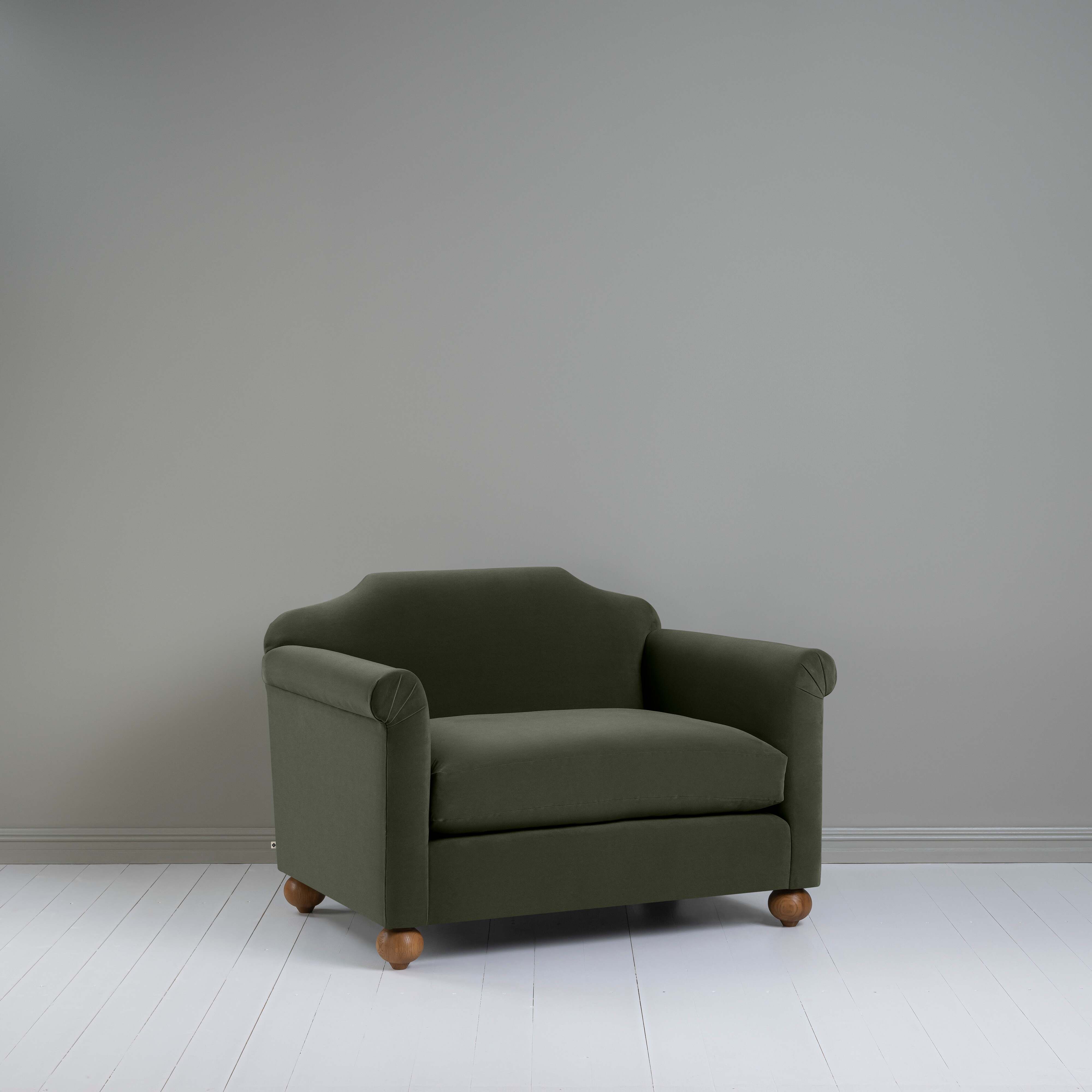  Dolittle Love Seat in Intelligent Velvet Seaweed 