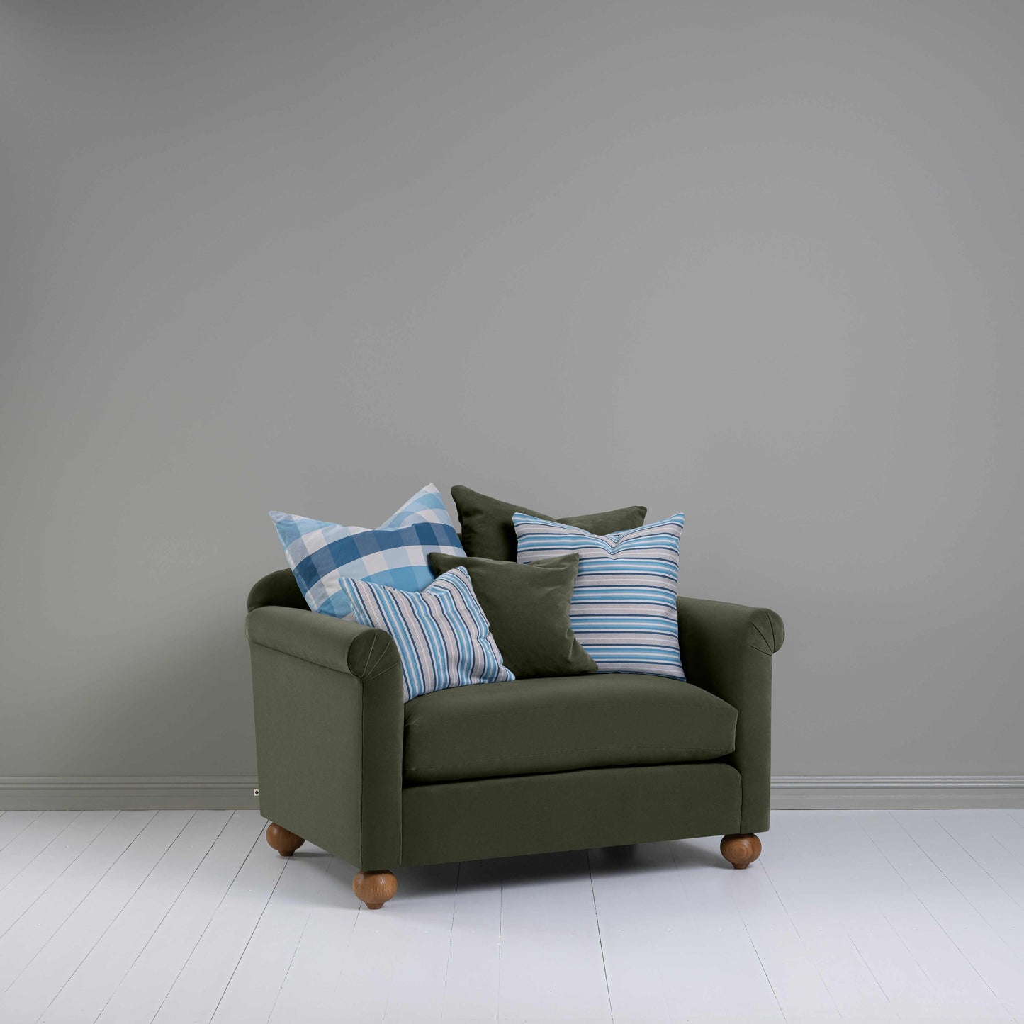 Dolittle Love Seat in Intelligent Velvet Seaweed