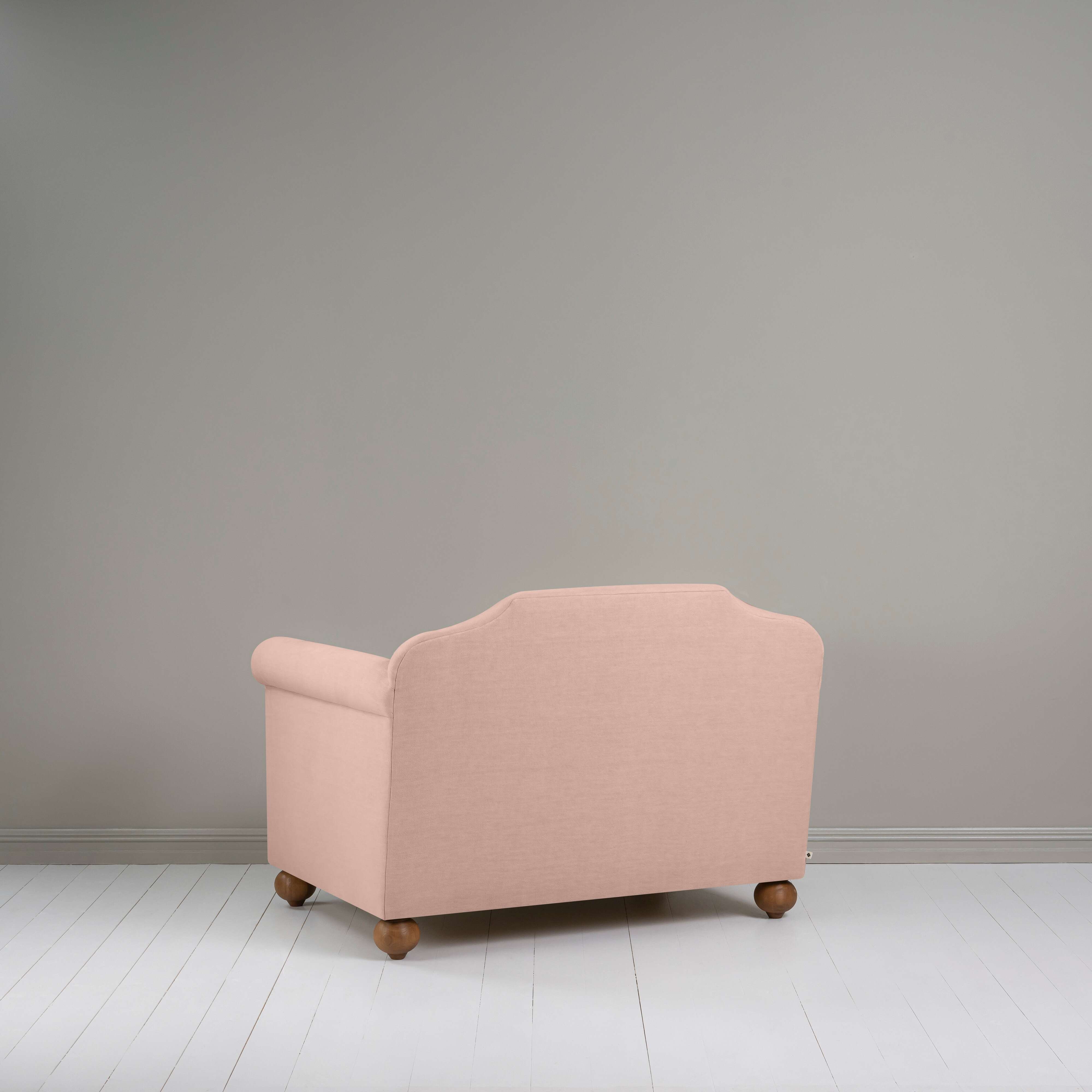  Dolittle Love Seat in Laidback Linen Dusky Pink 