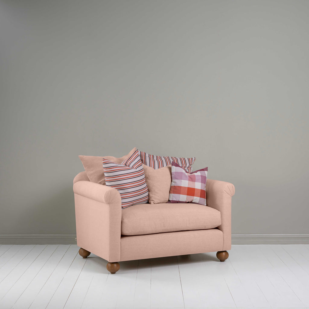  Dolittle Love Seat in Laidback Linen Dusky Pink 