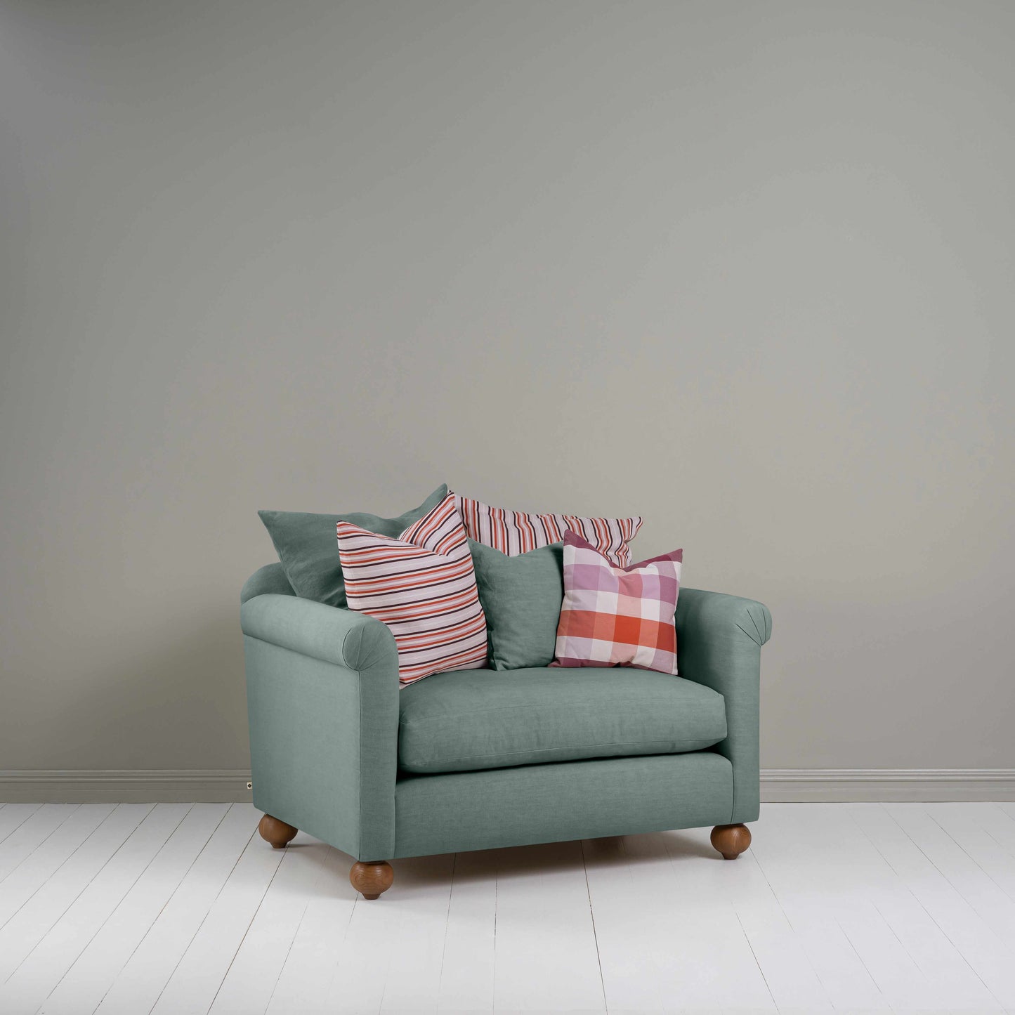 Dolittle Love Seat in Laidback Linen Mineral