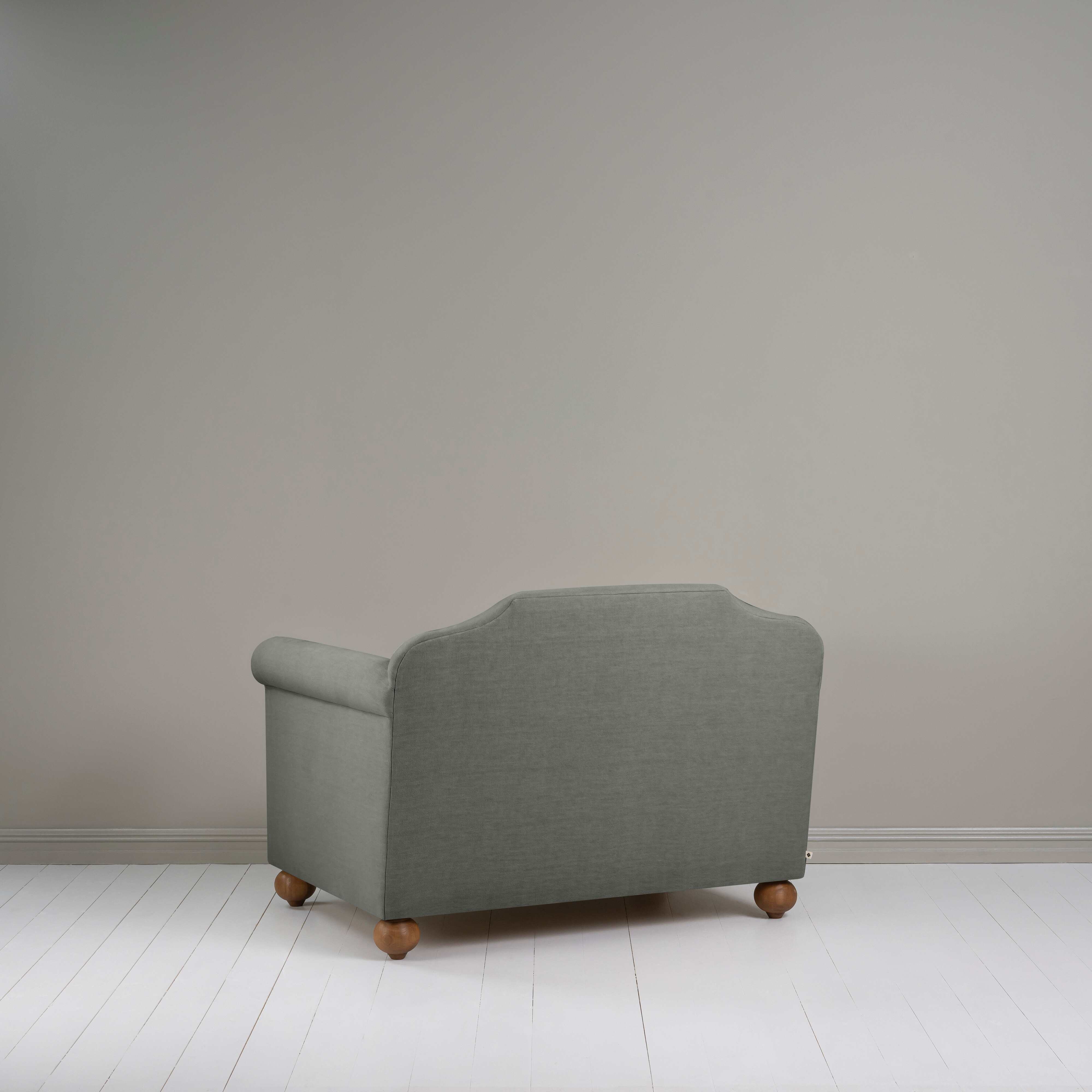  Dolittle Love Seat in Laidback Linen Shadow 