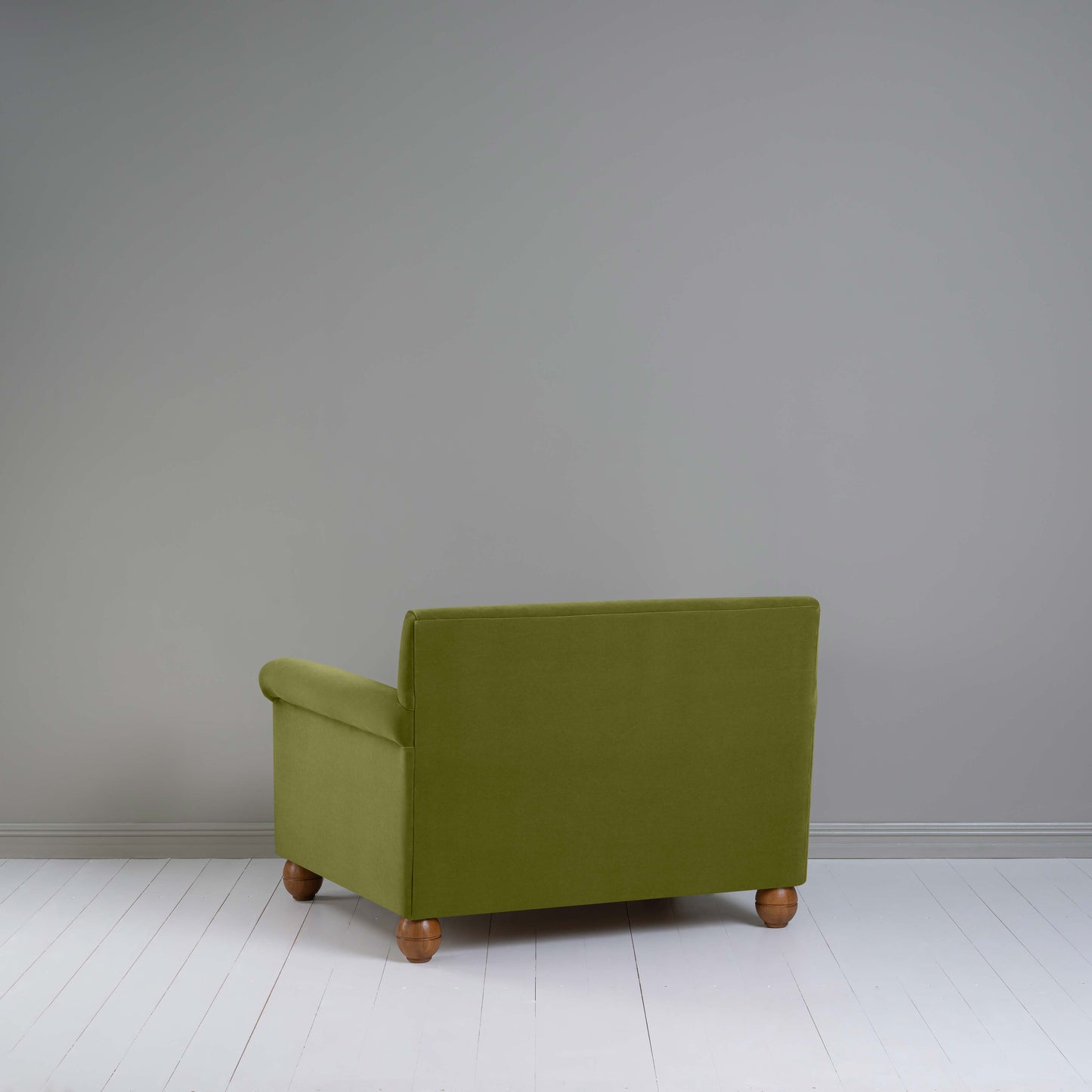 Idler Love Seat in Intelligent Velvet Lawn - Nicola Harding