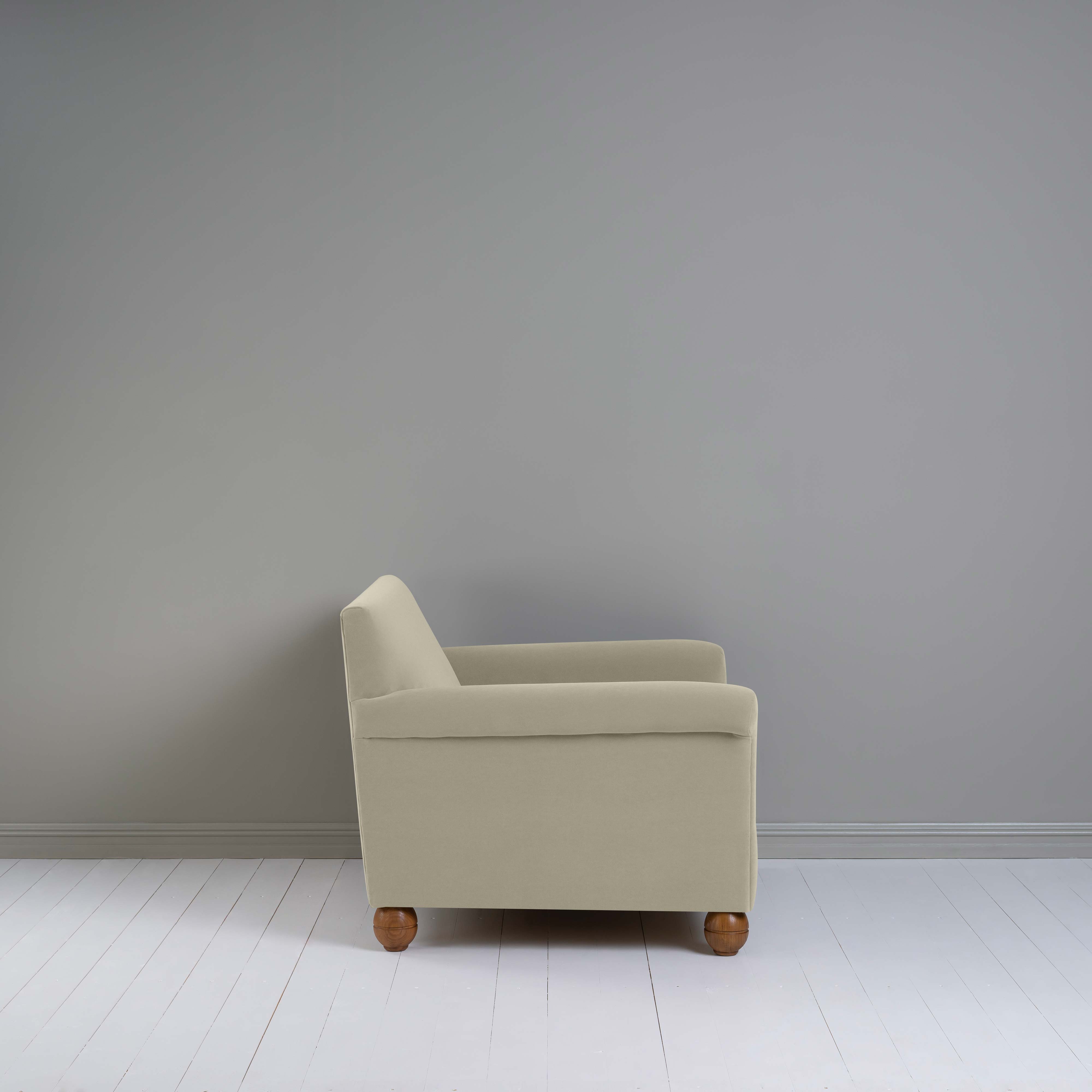  Idler Love Seat in Intelligent Velvet Moonstone 