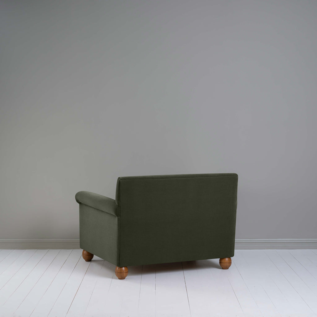  Idler Love Seat in Intelligent Velvet Seaweed 