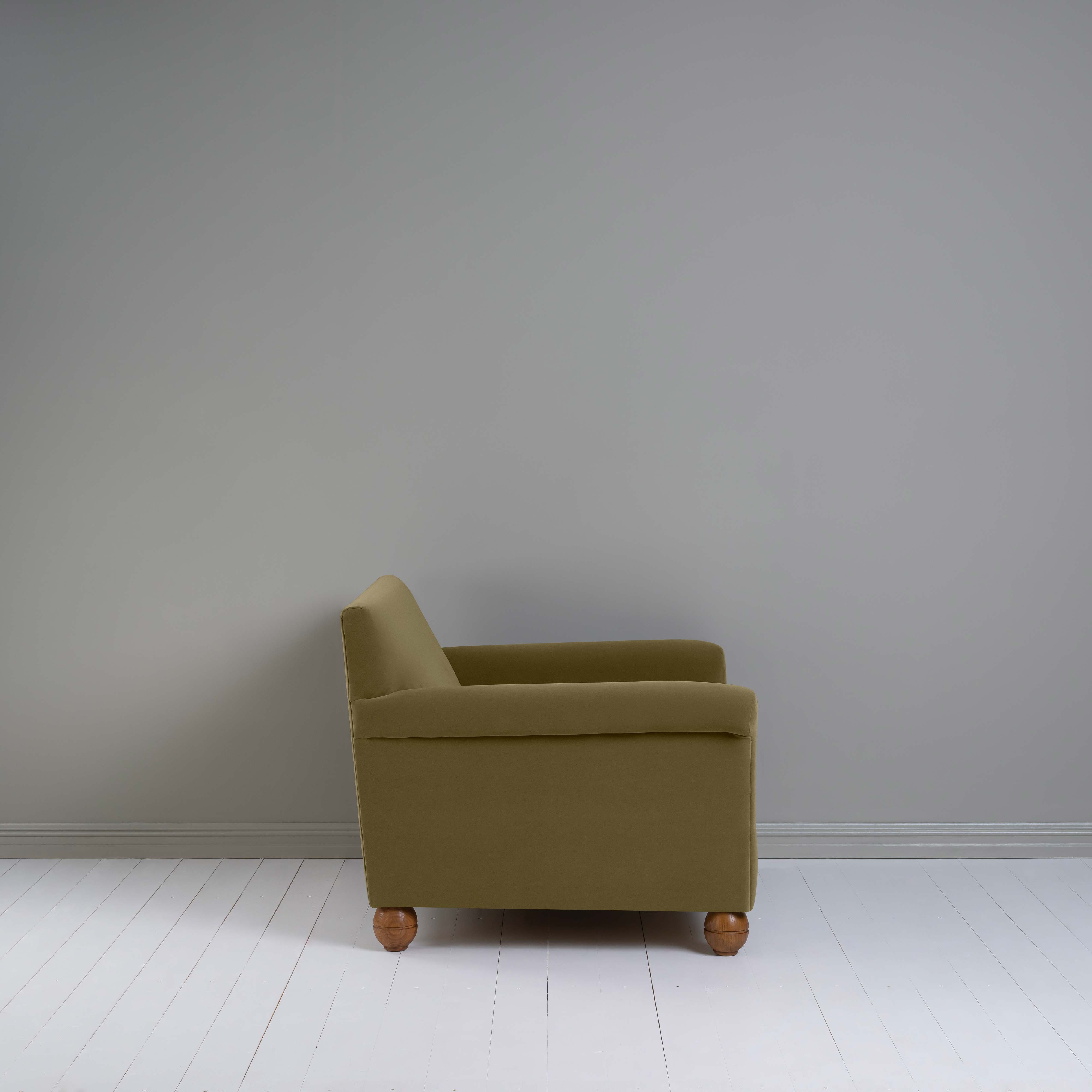  Idler Love Seat in Intelligent Velvet Sepia 