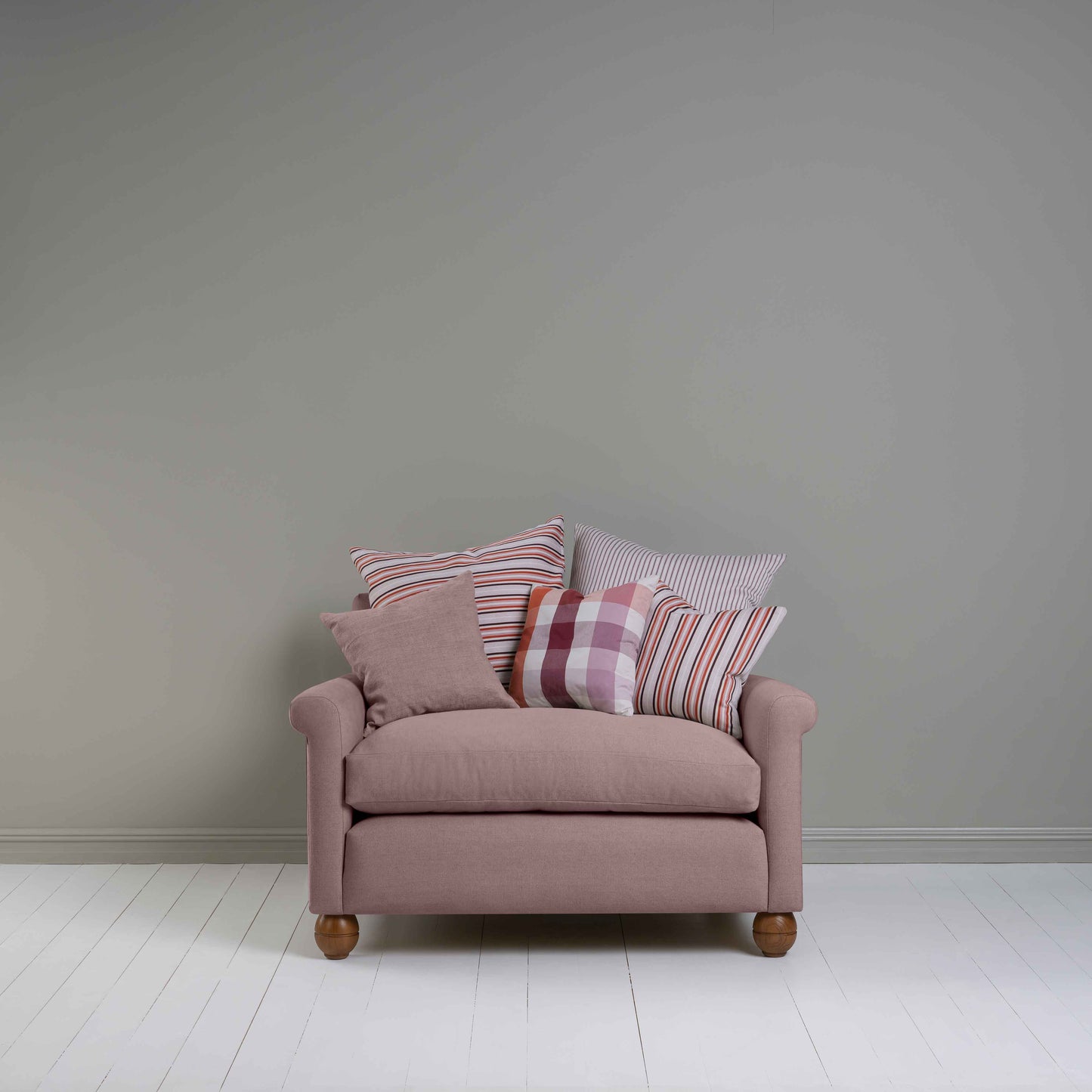 Idler Love Seat in Laidback Linen Heather - Nicola Harding