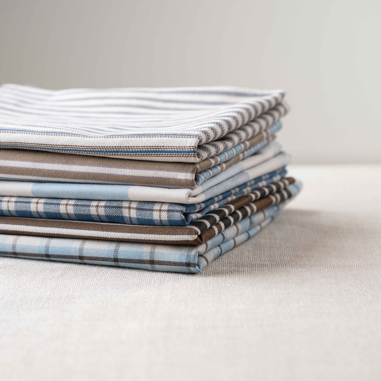 Luster Tea Towel in Ticking Cotton, Blue Brown