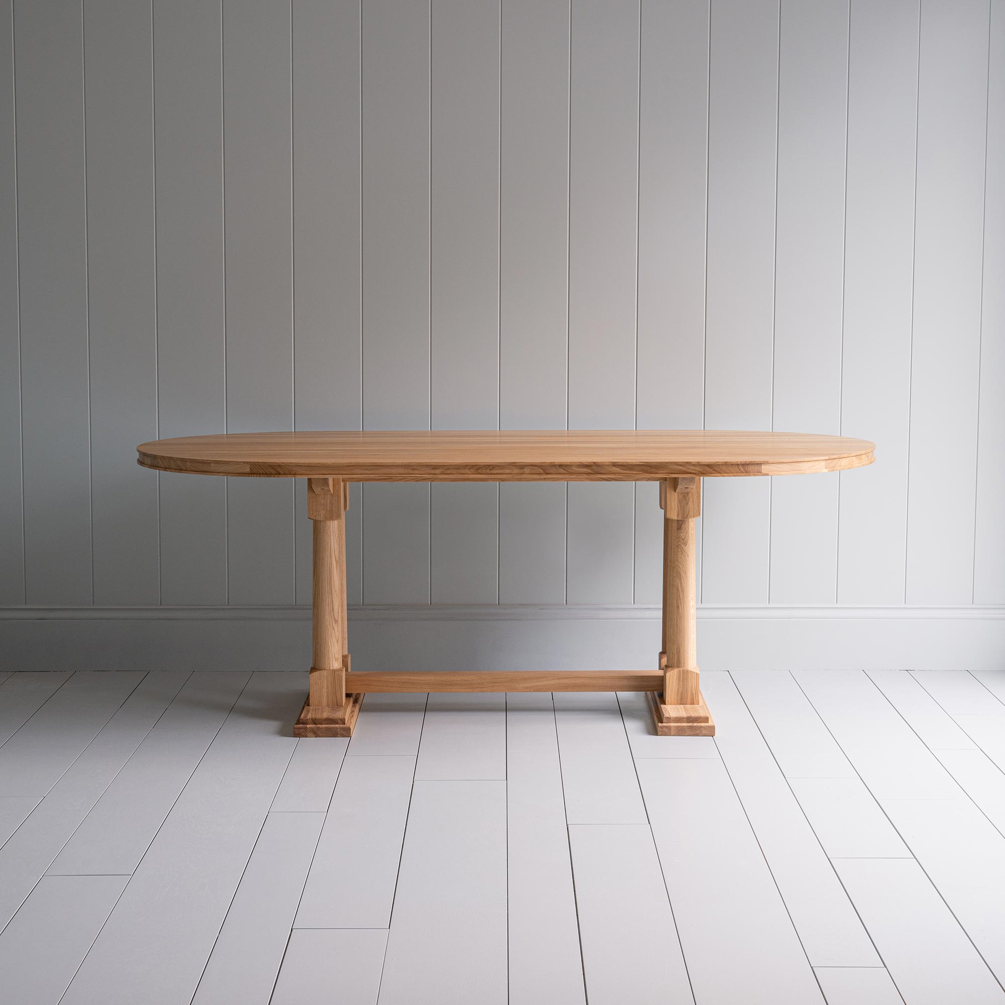  Tuck In Oval Dining Table in Oak 