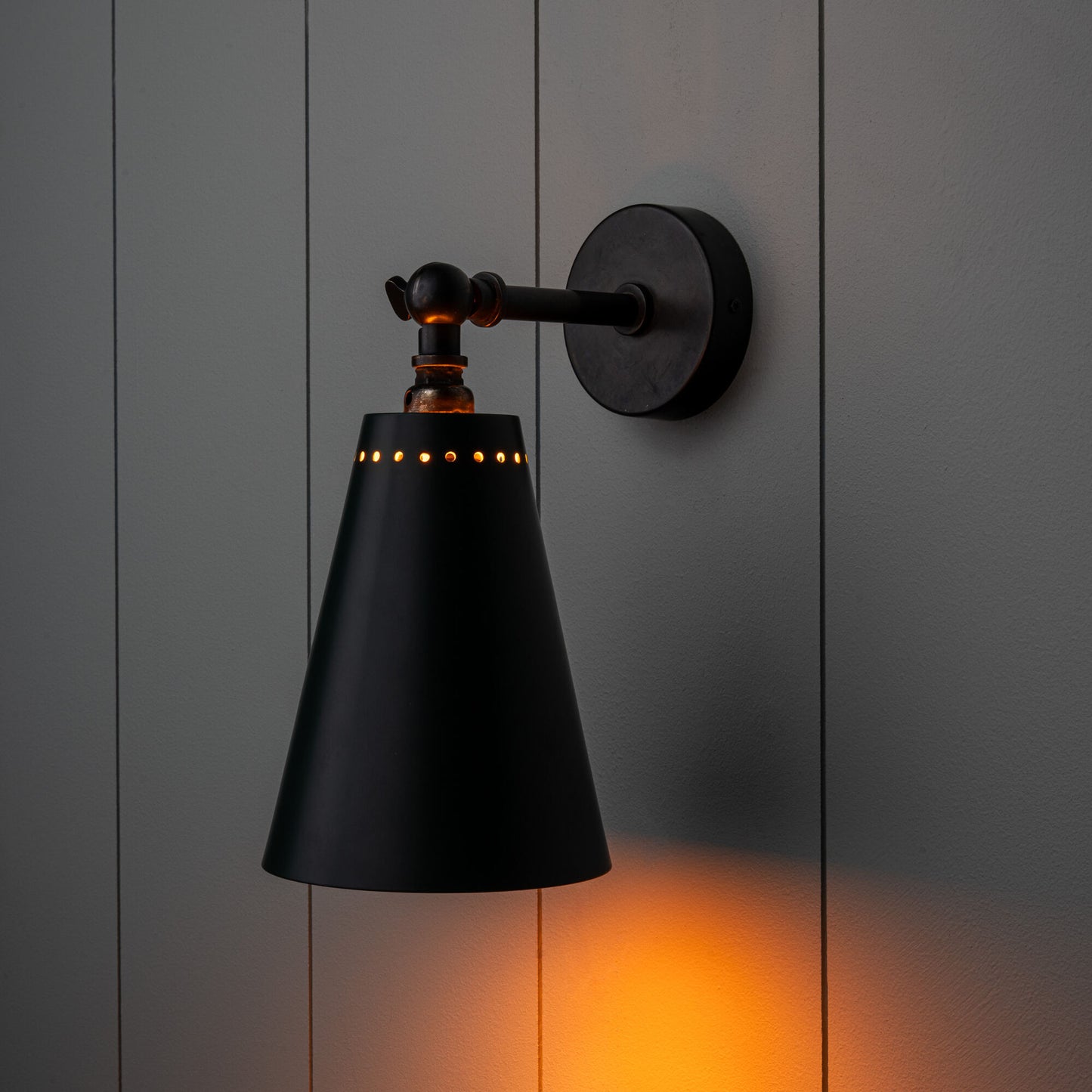 Beautiful Waxed Brass Picture Light - By NiX