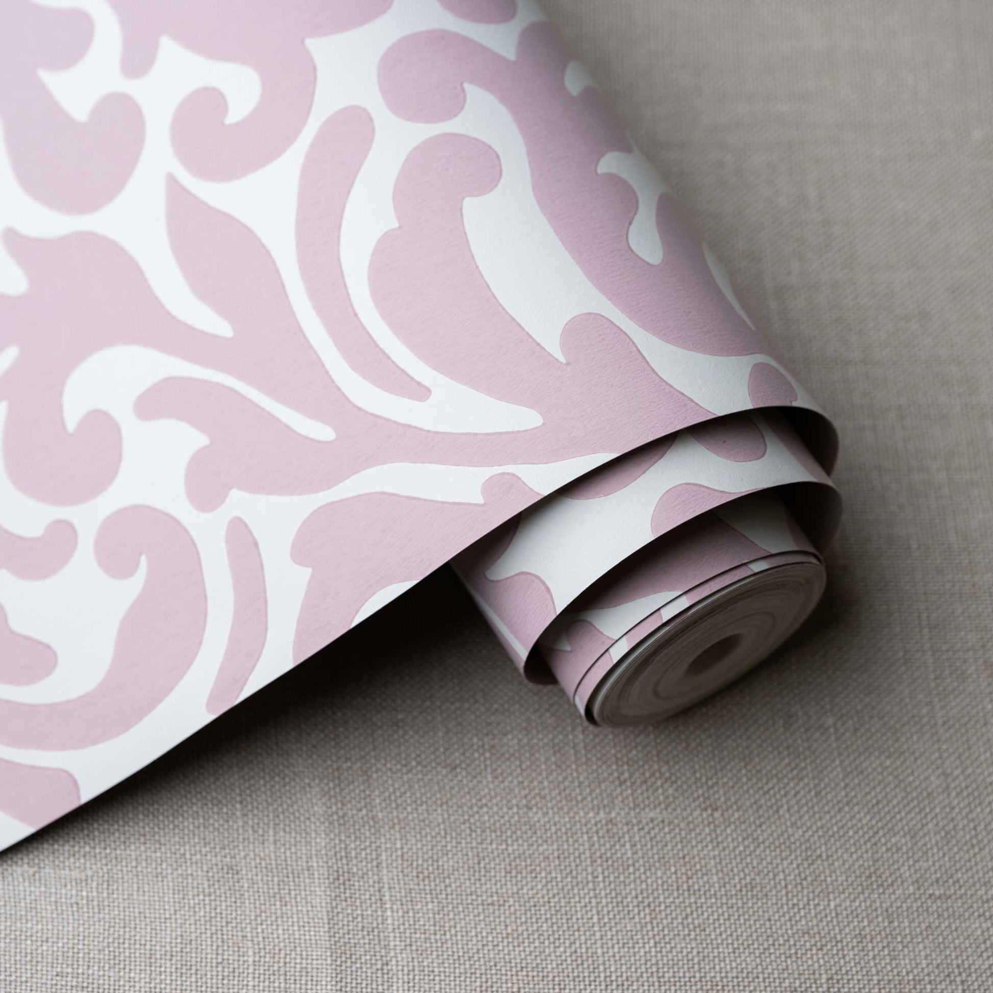 Filigree Wallpaper in Rose Pink - Nicola Harding