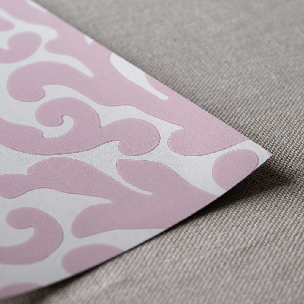  Filigree Wallpaper in Rose Pink 